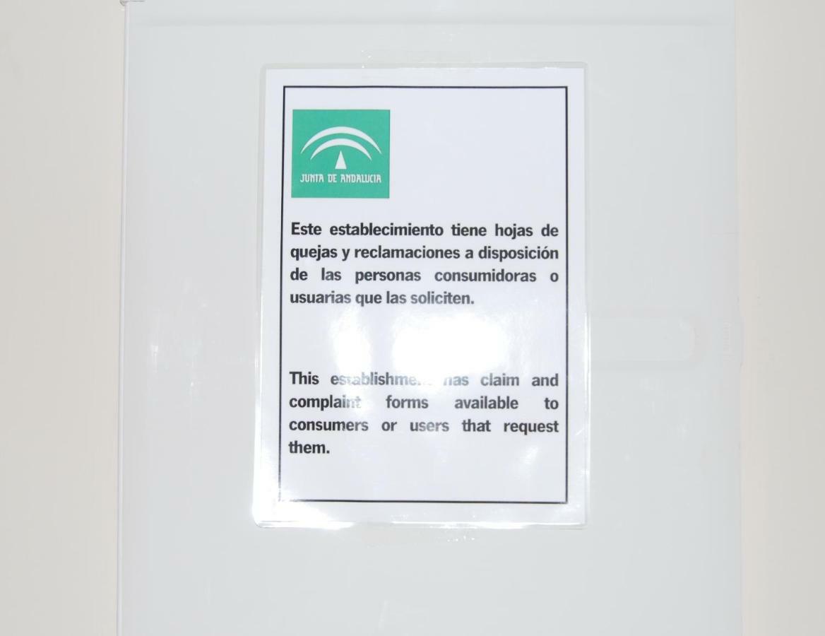 Centrico Nuevo Dos Banos Parking Apartment Seville Exterior photo